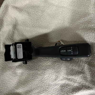 Interruptor limpiaparabrisas trasero doble delantero Volvo V70 XC60 XC70 2009-2014 31264168 Foto 1 de 4