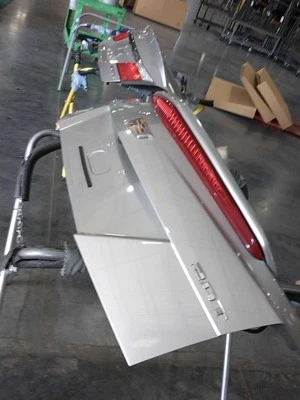 2017 Cadillac ATS OEM Silver Deck Lid Trunk Lid 22806598 4DR SED - Image 1 of 4