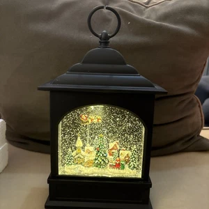 Raz Imports fliegender Weihnachtsmann schwarz beleuchtete Weihnachten Wasserlaterne 11 Zoll - Bild 1 von 22