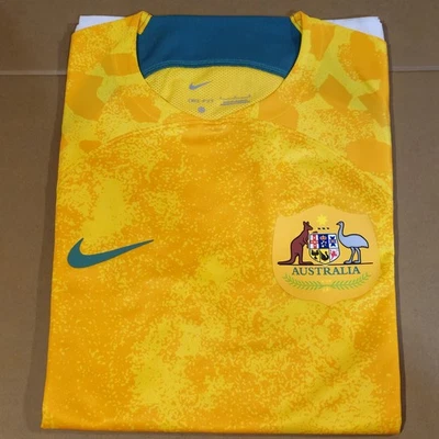 Nike Australian soccer jersey Player Issue  2022/2023  Home Mens Size Medium NWT - image 1 of 4