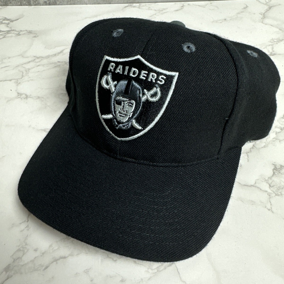 RAIDERS キャップ NFL ロゴ付き Reebok社製 Reebok レイダース キャップ ブラック RAIDERS NFL メッシュ
