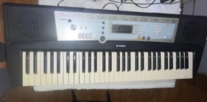 Yamaha PSR-E203 61-Key Portable Keyboard Functions Perfectly On Batteries Or AC - Picture 1 of 15