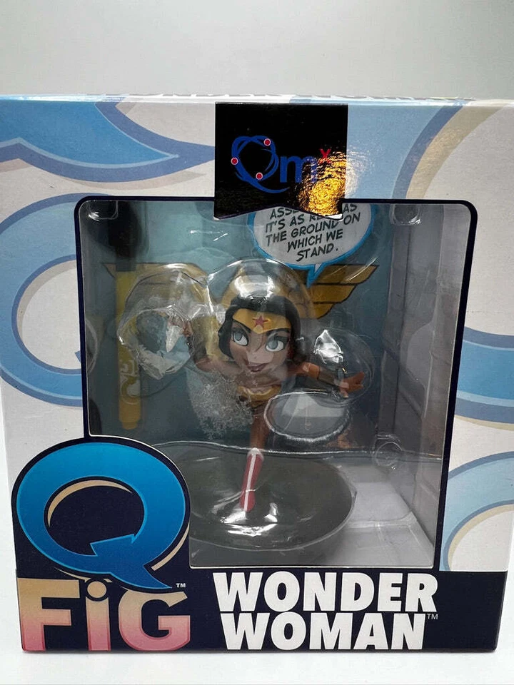 QFig Wonder Woman - Image 1 of 3