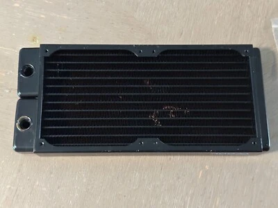 Alphacool NexXxoS HPE ST 30 Full Copper 240mm  Dual 120mm Fan Radiator Black. - Image 1 of 4