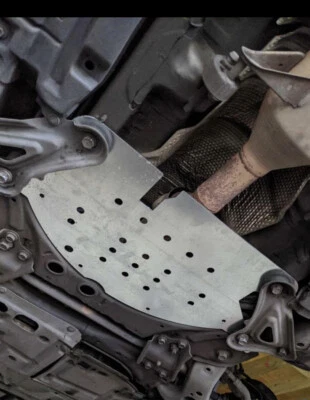 Catalytic converter Anti Theft plate for Toyota Prius Prius Plus Auris 3mm Thick - Image 1 of 4