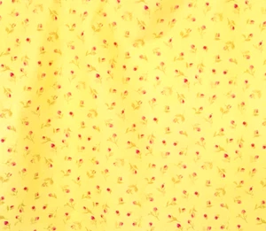 NEW Fabric  20 X 23 inch Marcus Brothers Red Roses  Sewing Crafting Quilting  - Picture 1 of 12