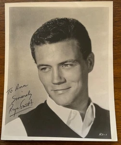 Roger Smith 8" x 10" Photograph Signed  77 Sunset Strip     LS - Picture 1 of 5