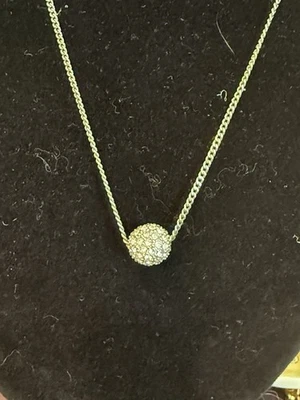 Colgante Bola Cristales Transparentes Tono Plata Firmado Givenchy Ajustable "Collar 16-18""" Foto 1 de 4