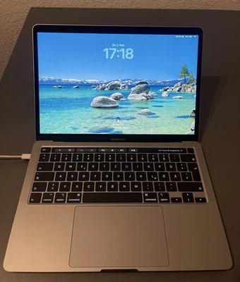 Apple MacBook Pro 13" 2020 i7 10.Gen - Touch Bar - 16GB - 1TB SSD - Space Grau - Bild 1 von 4