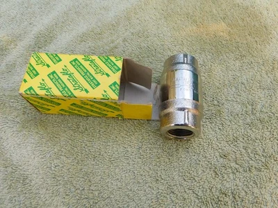 NEW~STRATAFLO 1/2" (pipe) #02400 Check Valve 400 PSI w/ STAINLESS STEEL POPPET - Image 1 of 4