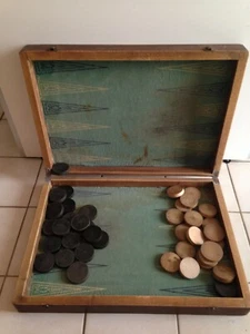 Ancienne grande boite en bois Jeu de Jacquet Backgammon dames pions en bois 1  - Photo 1/7