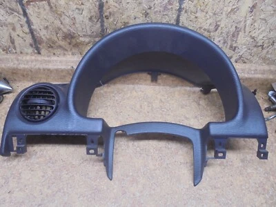 Jeep Liberty Sport 2003 3,7 L 3,7 tablero velocímetro cubierta panel de instrumentos Foto 1 de 3