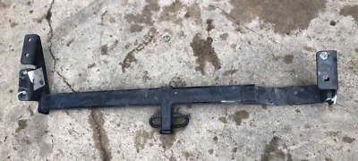 1997 LEXUS ES300 Sedan Rear Bumper Trailer Tow Hitch Hook Receiver Assembly OEM - Image 1 of 4