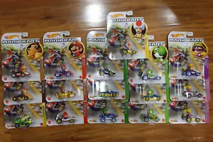 Mario Kart Hot Wheels Cars Diecast lot of 16 RARE KARTS - Picture 1 of 2