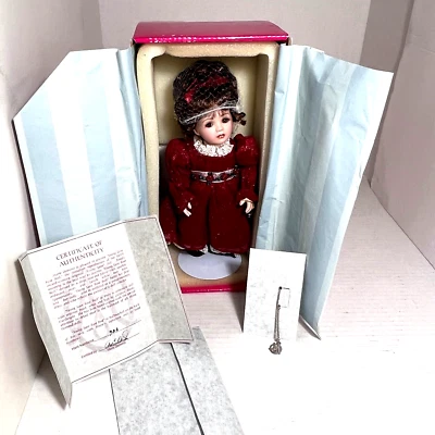 Nueva caja abierta Marie Osmond Porcelana 8" Muñeca "Young Love Rose Bud" Certificado de Autenticidad Numerado Foto 1 de 4