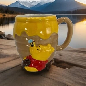 Disney’s Winnie The Pooh Collector's Mug Raised Design No Chips or Cracks - Picture 1 of 4