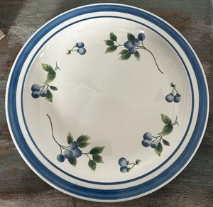 LL Bean Blaubeere auf weiß Runde Servierplatte 12" - Bild 1 von 3