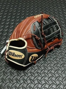 Wilson A2000 1799 D9 12.75" Outfield Baseball Glove RHT Dual Pro Stock Leather - Picture 1 of 6
