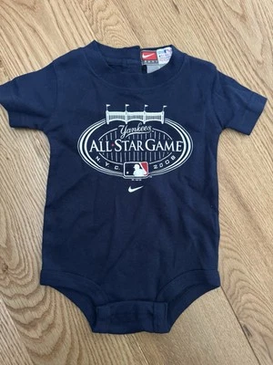全新带标签 纽约洋基队 MLB ONE PIECE 婴儿连体衣 蓝色 全明星赛 2008 — 第 1/3 张图片
