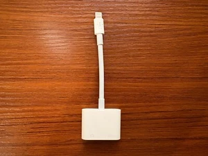 Belkin 3.5mm Audio + Charge Rockstar for Apple iPhone - Zdjęcie 1 z 3