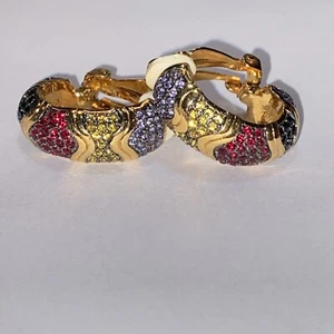 JOAN RIVER PAVE SET STONES CLIP EARRINGS - Picture 1 of 15