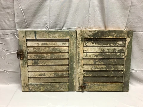 Pair VTG Destressed Green Antique House Wood Window Shutters 14x16 Old 651-23B Cover