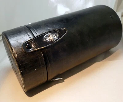 Nikon CL-43A Lens Hard Case with strap (for 80-200mm f2.8 AF & AF-D  Nikkor) - Image 1 of 4