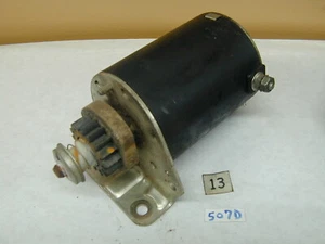 Briggs & Stratton 445677 24HP OEM - Starter - Picture 1 of 1
