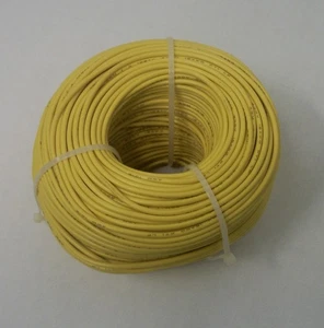 Alambre de conexión trenzado de cobre estañado 18 AWG, 328 pies amarillo UL1007 - Imagen 1 de 1