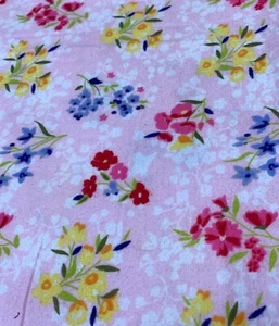 Vintage Floral Flannel Fabric 1 Yard 8 Inches x 42" Pink Multicolor - Picture 1 of 5