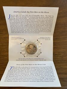 1989 Republic of the Marshall Islands First Man On The Moon $5 Coin