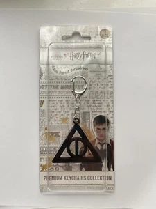 New Harry Potter Deathly Hallows Keychain Hogwarts Magic Voldemort - Picture 1 of 2