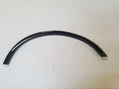 Guardabarros trasero izquierdo negro moldeado acampanado | Se adapta a Buick Enclave 2008-2017 Foto 1 de 4