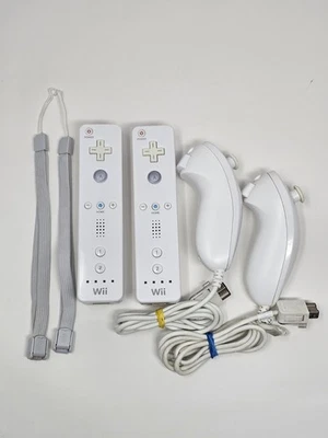 Nintendo Wii Controller Bundle – 2 x Remotes + 2 x Nunchucks + Straps - Tested - Image 1 of 4