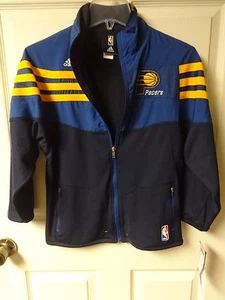 Chaqueta de Pista Adidas Nueva con Etiquetas Indiana Pacers con Cremallera Frontal Premium Forrada Juventud Pequeña 8 - Imagen 1 de 8