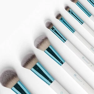 Authentic BH COSMETICS " POOLSIDE CHIC " BRUSH SET + BAG BNIB Free Postage - Picture 1 of 5