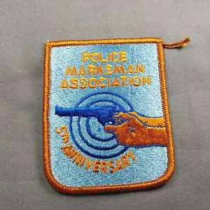 Police Marksman Association toppa 5th Anniversary 3,5"" x 3 - Foto 1 di 2