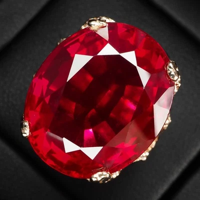 Anillos glamorosos de oro vainilla de plata de ley 925 de 31,70 quilates de turmalina roja sangre Foto 1 de 4