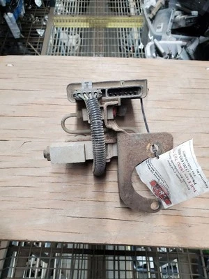 Chassis ECM ABS Mounted To Master Cylinder Fits 89-95 S10/S15/SONOMA 116417 - Image 1 of 4