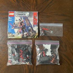 Lego Knights Kingdom 8800 | Almost Complete w/manual and Vladek Minifigure