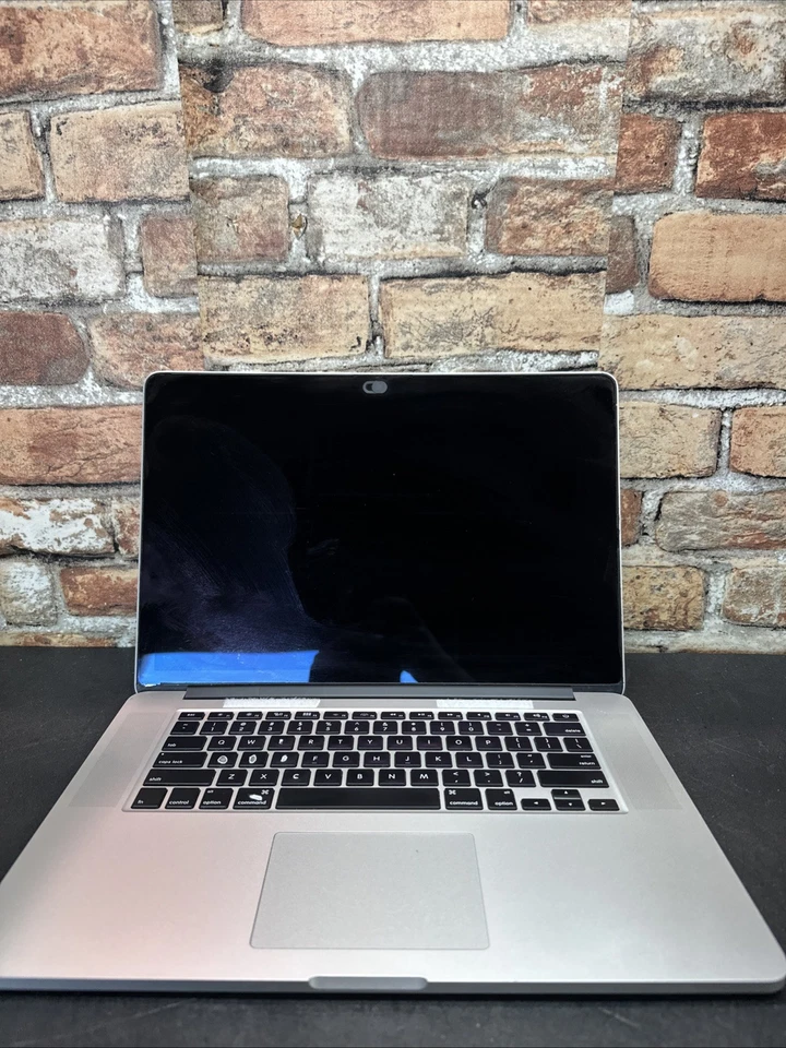 Apple MacBook Pro A1398 Tested LCD Screen w/ Chassis & Battery – No Motherboard - Image 1 of 4