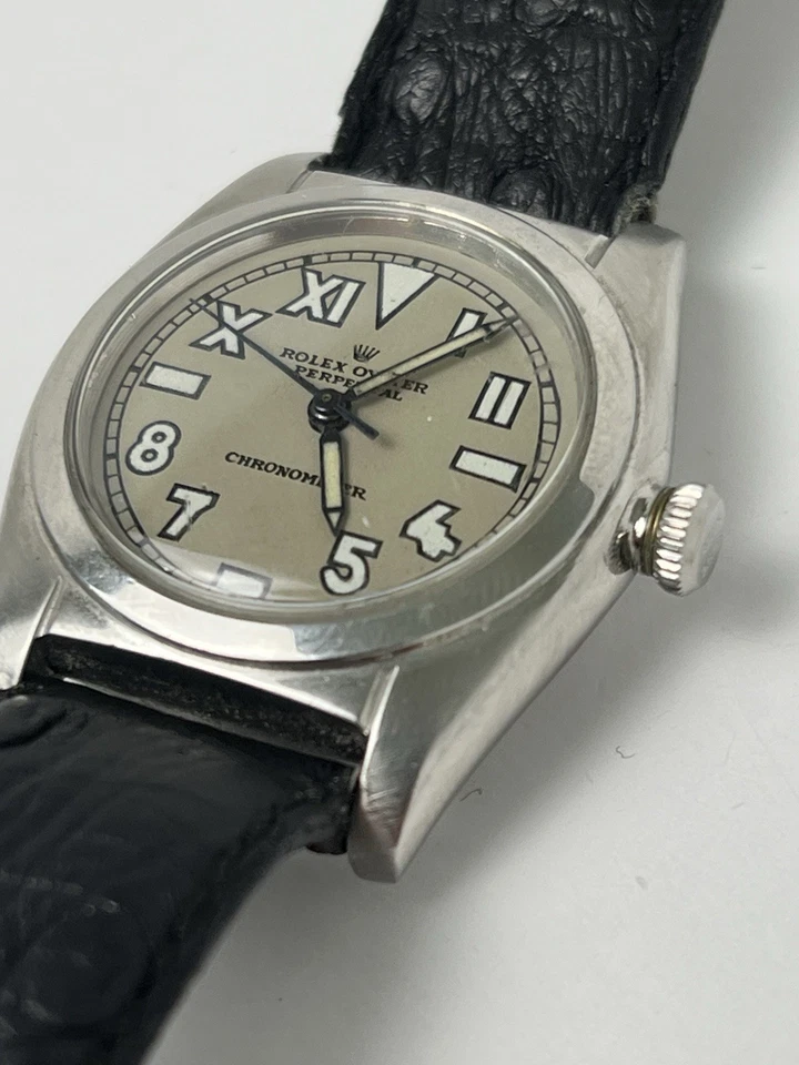 Vintage 40s Rolex Oyster Perpetual Chronometer Watch With Black Leather Strap - Image 1 of 4