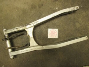 1995 95 SUZUKI GSX600F KATANA REAR SUSPENSION SWING ARM - Picture 1 of 6