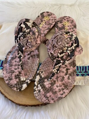Sandálias Tory Burch Miller novas na caixa - Estampa de cobra - Rosa enevoada - Vários tamanhos - Imagem 1 de 4