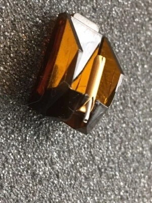 National Panasonic/Technics EPS-25CS (Trans Brown) Replacement Diamond DSC 833 - Image 1 of 4