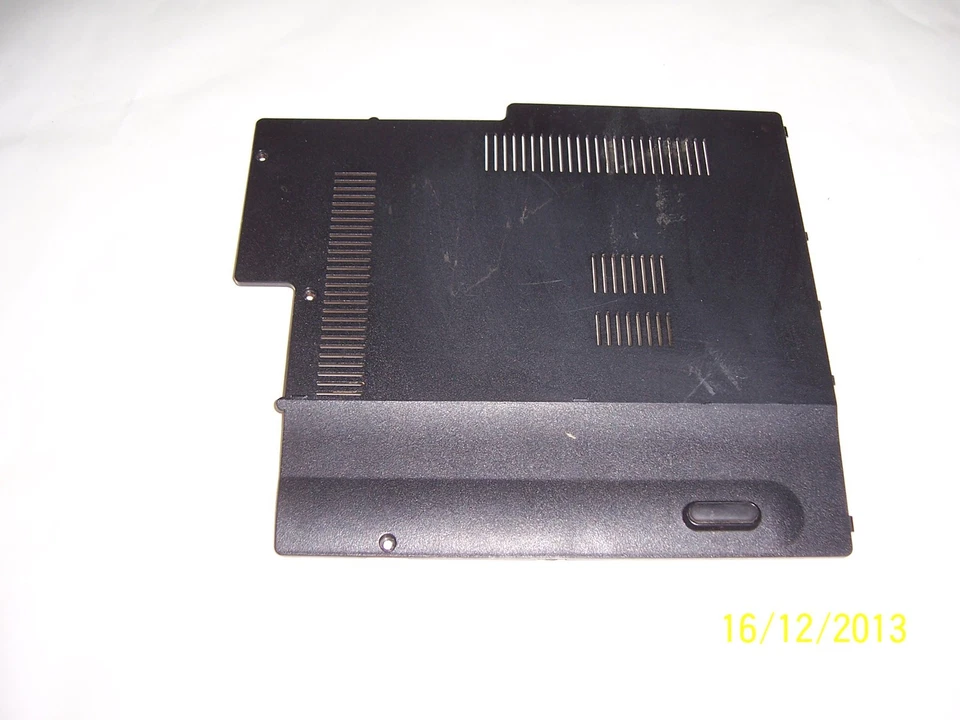 FUNDA INFERIOR CLEVO TURBOX B5125 PTSU E173569 TSA-6-42W76CS-100 Foto 1 de 2