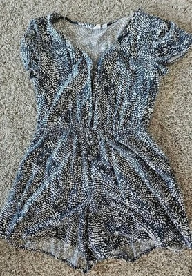 Gap Romper - Image 1 of 3