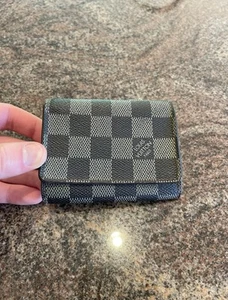 Louis Vuitton Flap Closure Card Holder Wallet Damier Patterned Gray - Picture 1 of 15
