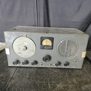 Radioaficionado Hallicrafters Sky Champion de colección - Imagen 1 de 9