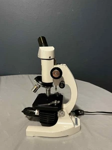 EDUCATIONAL MICROSCOPE  National Model 109 ( Read Description) - Picture 1 of 6